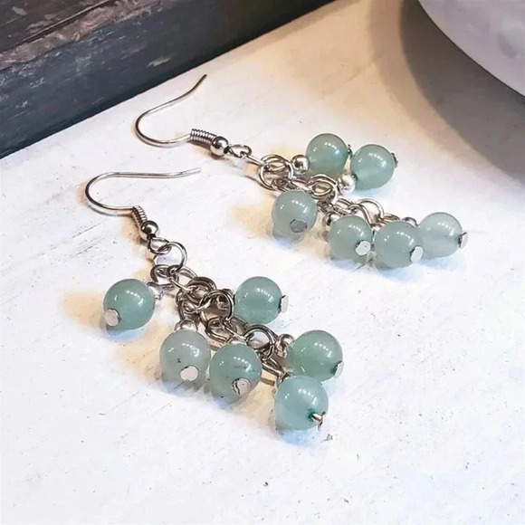 Malaysia Jade Green Gemstone Bead Dangle Silver Platinum Plated Earrings - Picture 8 of 10